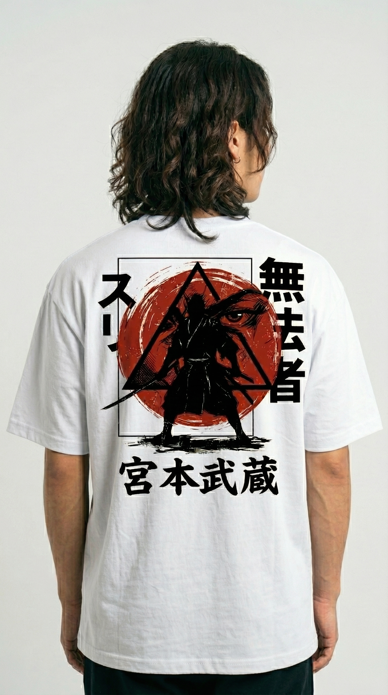 Camisa Musashi Oversized costas branca